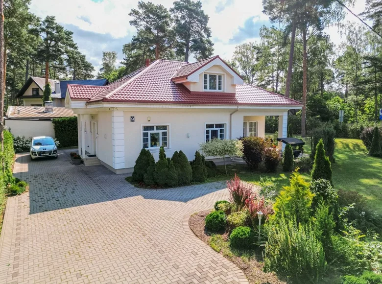 Casa 6 habitaciones 200 m² Riga, Letonia