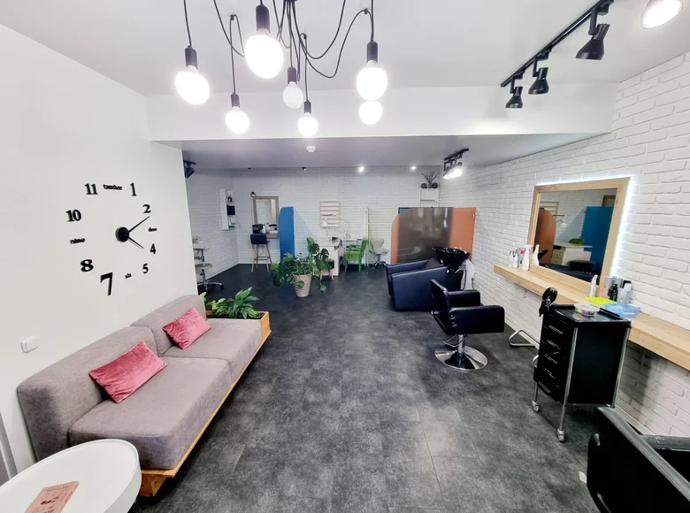 Shop 72 m² in Minsk, Belarus