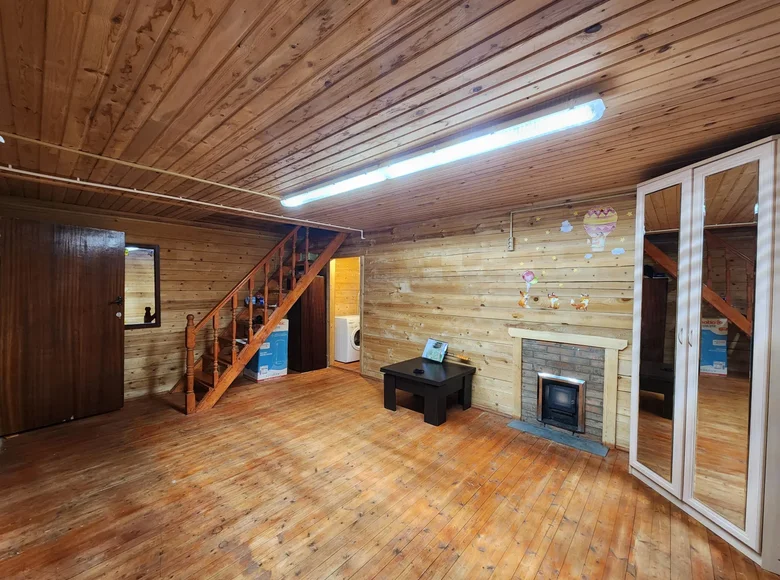 Haus 2 zimmer 75 m² Bolsevrudskoe selskoe poselenie, Russland
