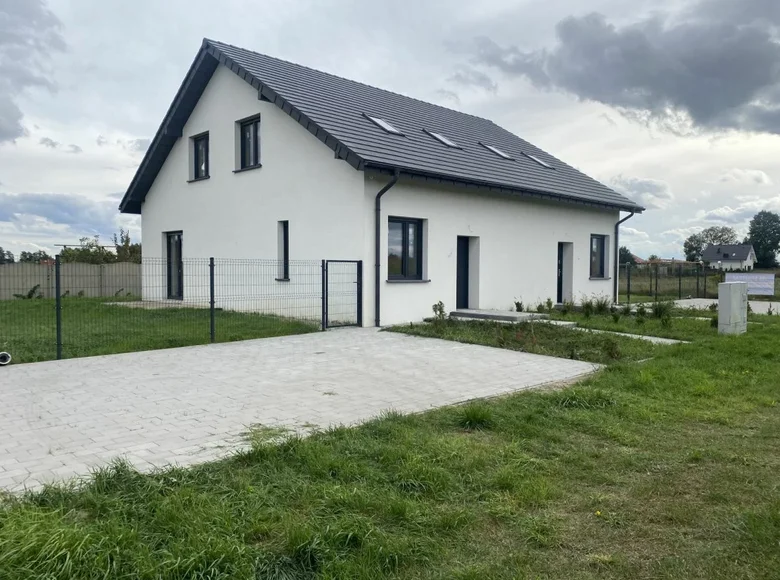 Mieszkanie 126 m² Dopiewiec, Polska