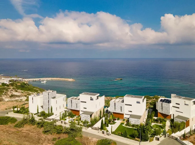 4 bedroom Villa 468 m² Agios Georgios Pegeias, Cyprus