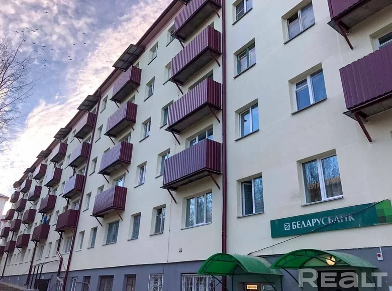 Mieszkanie 2 pokoi 45 m² Mołodeczno, Białoruś