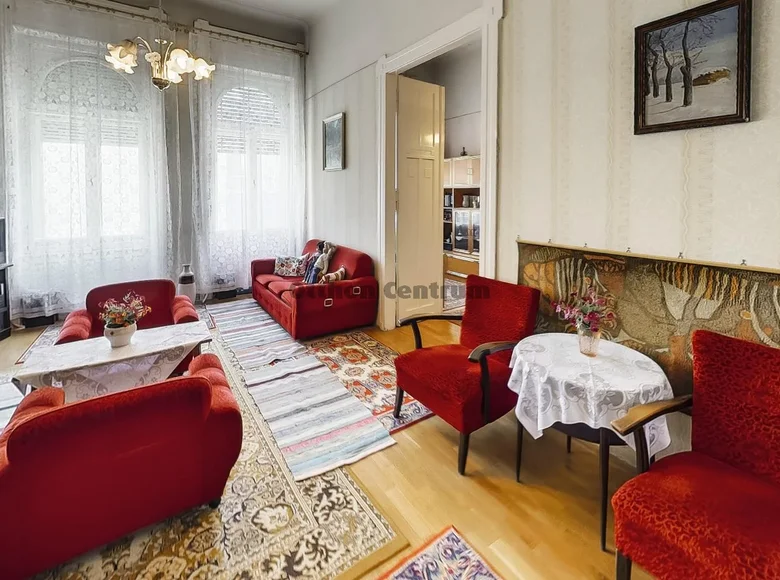 2 room apartment 76 m² Budapest, Hungary