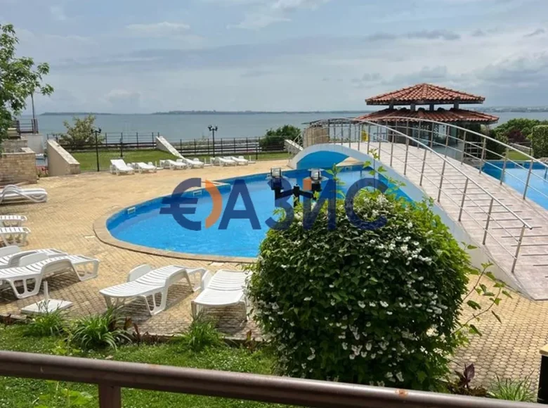 2 bedroom apartment 64 m² Sveti Vlas, Bulgaria