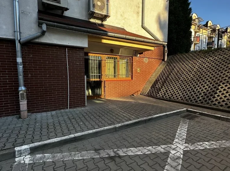 Commercial property 42 m² in Lublin, Poland