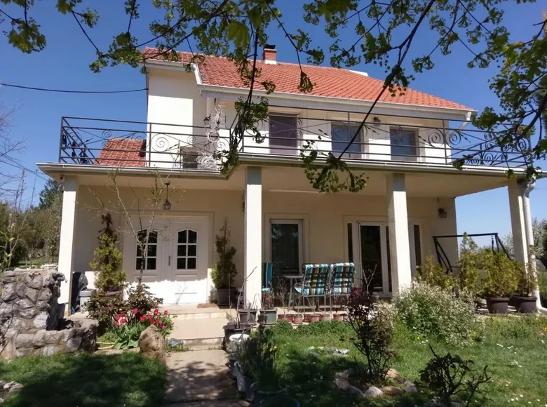 Dom wolnostojący 10 pokojów 412 m² Belgrad, Serbia