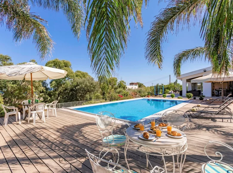 6 bedroom villa 250 m² Ayia Napa, Cyprus