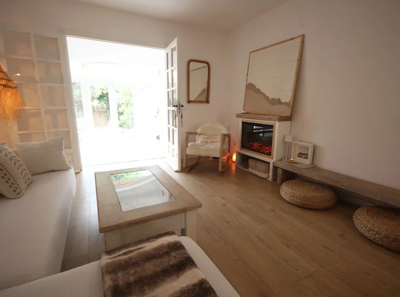 Haus 2 Schlafzimmer 83 m² Artola, Spanien