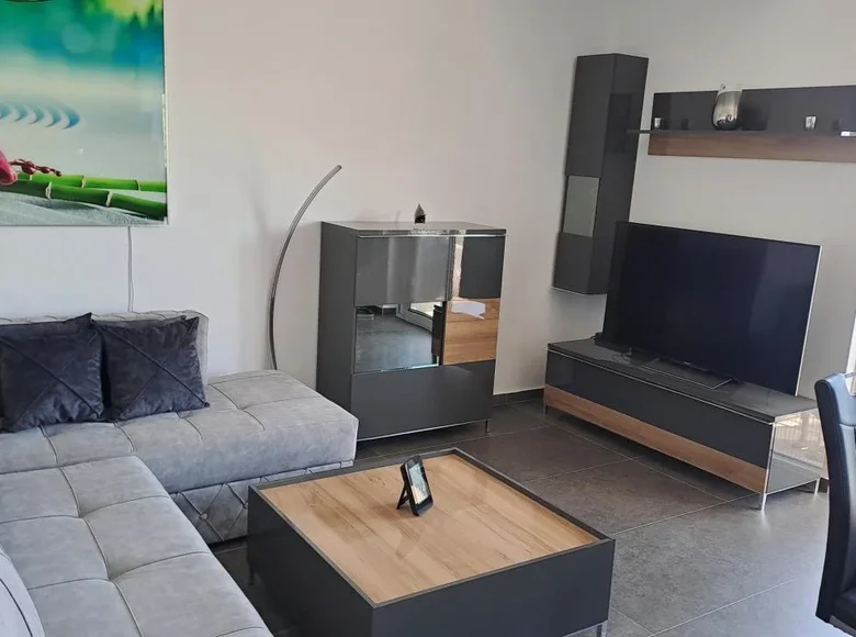 2 bedroom apartment 83 m² Kruce Kerruci, Montenegro