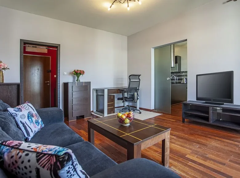 2 room apartment 57 m² Warsaw, Poland