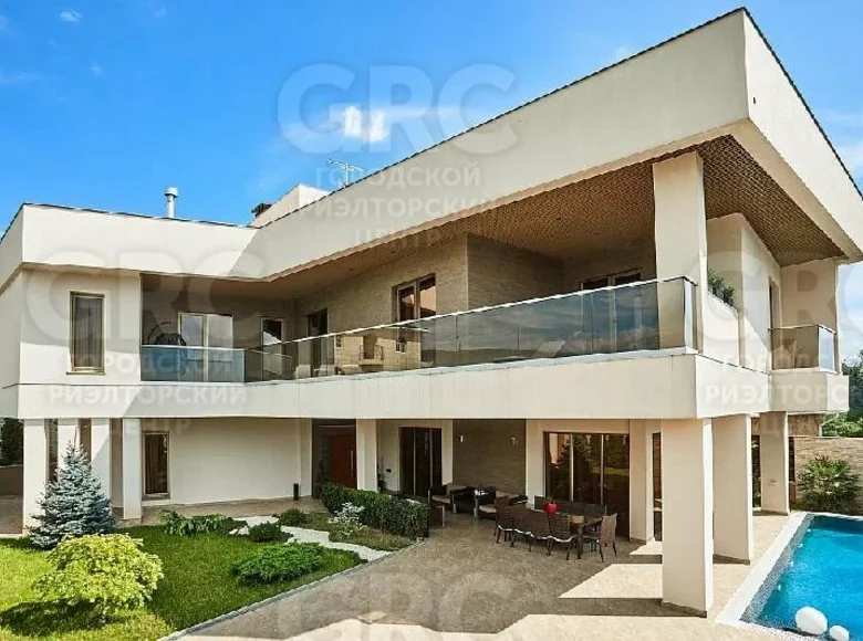 Casa 687 m² Sochi, Rusia