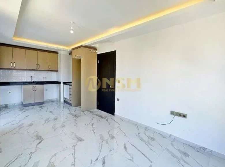 Mieszkanie 3 pokoi 80 m² Mahmutlar, Turcja