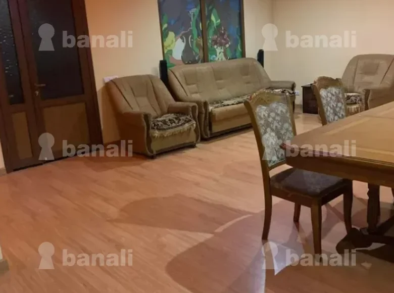 Wohnung 7 zimmer 245 m² Jerewan, Armenien