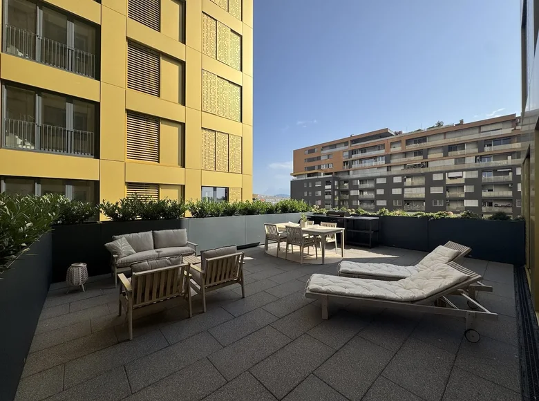 Квартира 1 спальня 107 м² в Upravna Enota Ljubljana, Словения