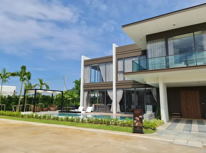 4 bedroom Villa 484 m² Huai Yai, Thailand