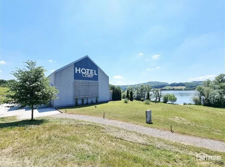 Hôtel 798 m² à Lenart, Slovénie