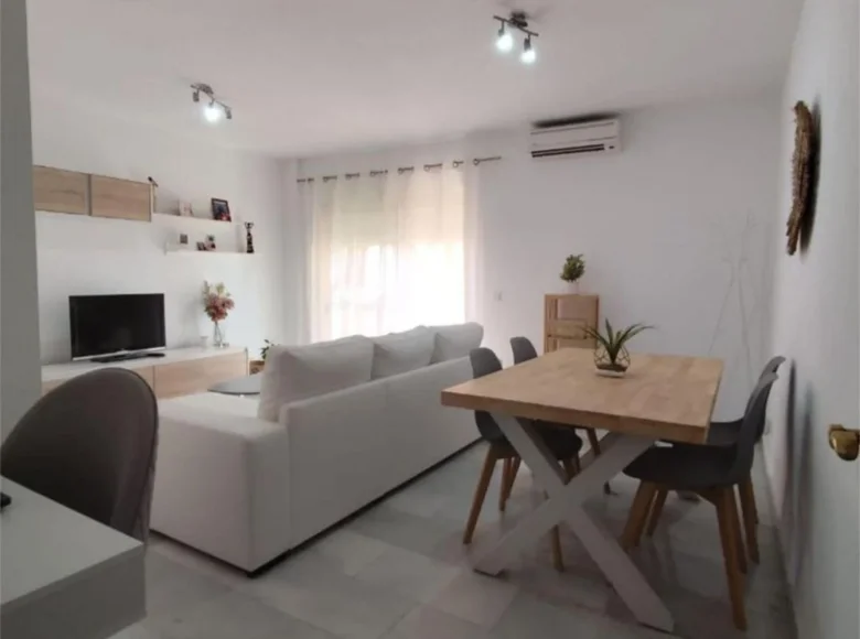 Apartamento 2 habitaciones 2 m² Estepona, Španjolska