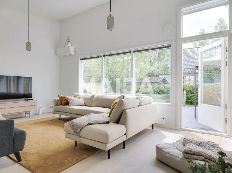 1 bedroom house 58 m² Helsinki sub-region, Finland