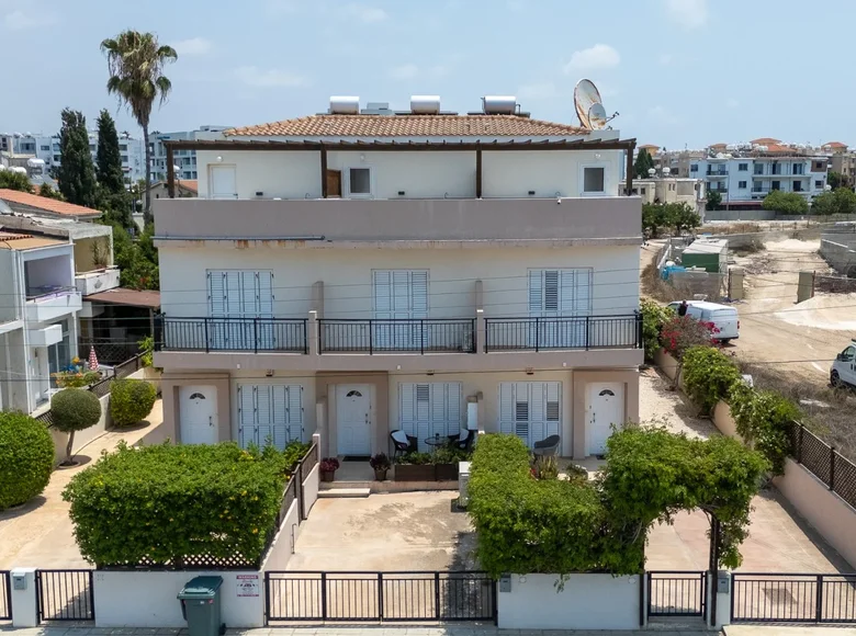 2 bedroom house 220 m² Paphos Municipality, Cyprus