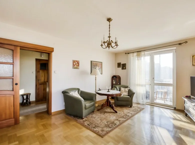 2 bedroom apartment 97 m² Warsaw, Poland