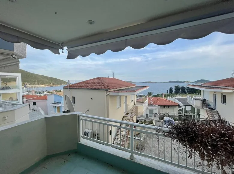 2 bedroom apartment 52 m² Nea Peramos, Greece