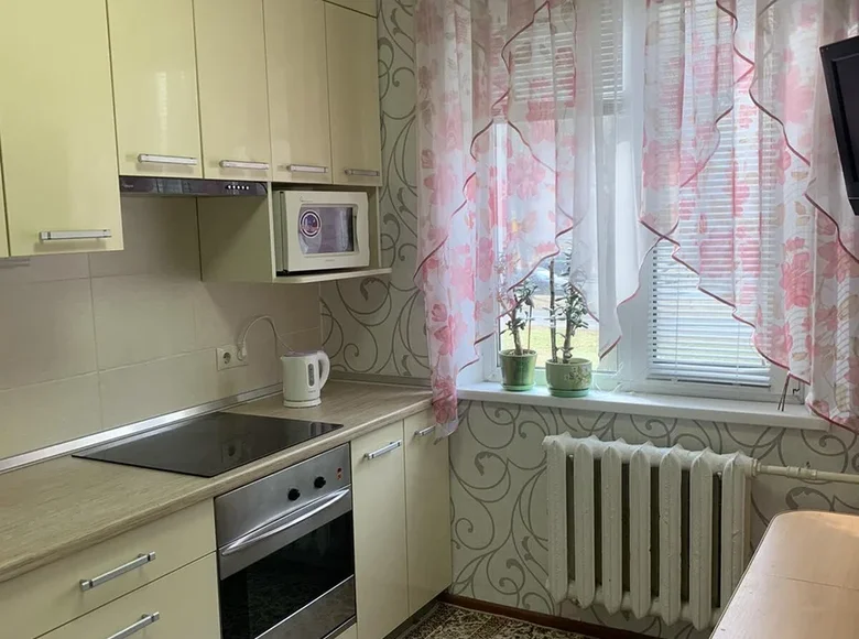 2 room apartment 50 m² Minsk, Belarus