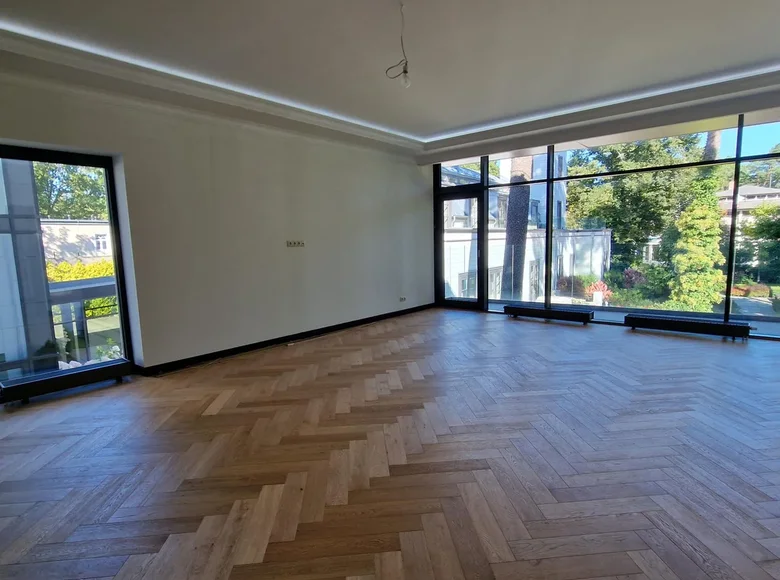 Квартира 3 спальни 135 м² Юрмала, Латвия
