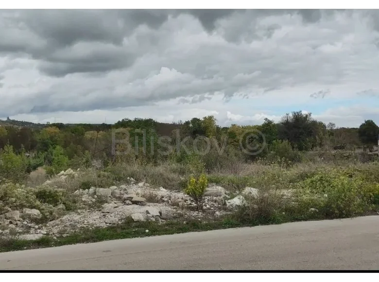 Land 4 715 m² Dugopolje, Croatia