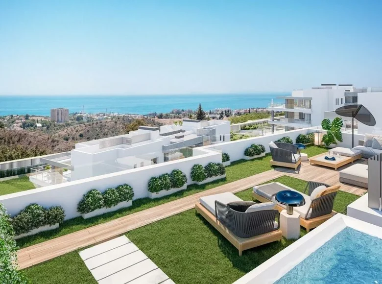2 bedroom penthouse 101 m² Marbella, Spain