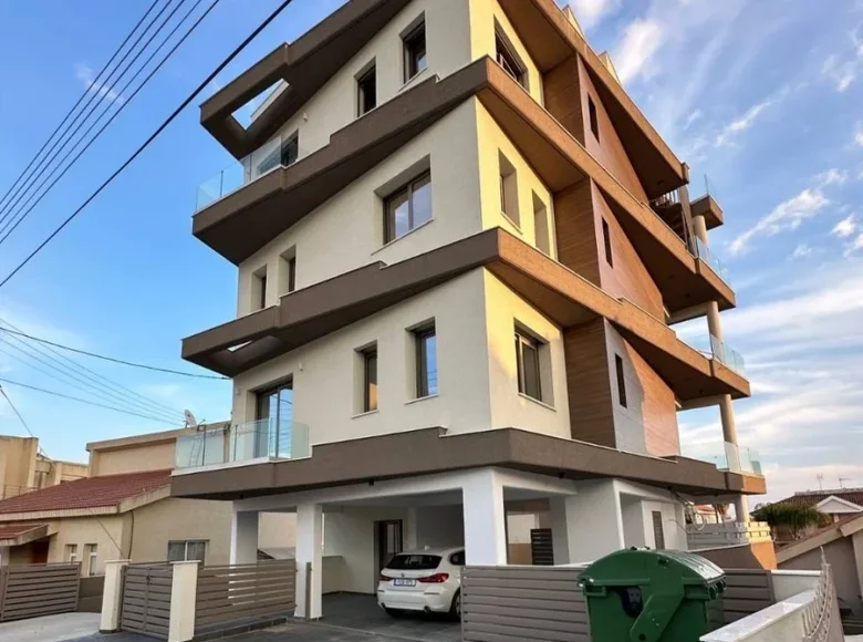 Mieszkanie 2 pokoi 110 m² Demos Agiou Athanasiou, Cypr