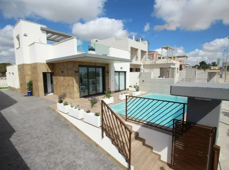 3-Schlafzimmer-Villa 134 m² Dehesa de Campoamor, Spanien