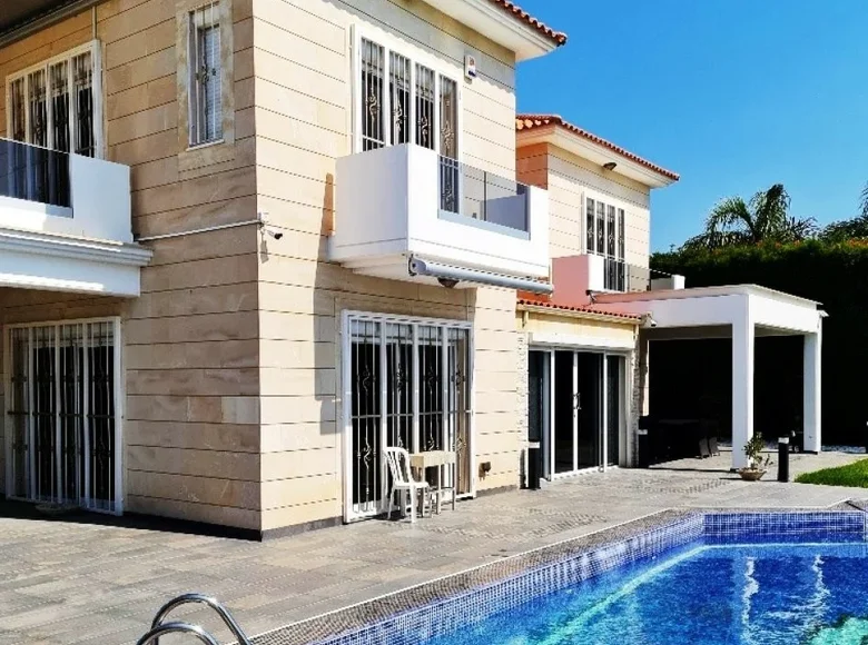 5 bedroom house 500 m² Limassol District, Cyprus