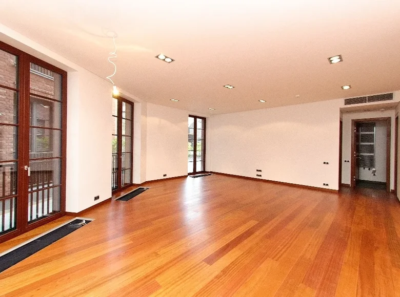 Wohnung 3 Schlafzimmer 122 m² Nawapolazk, Belarus