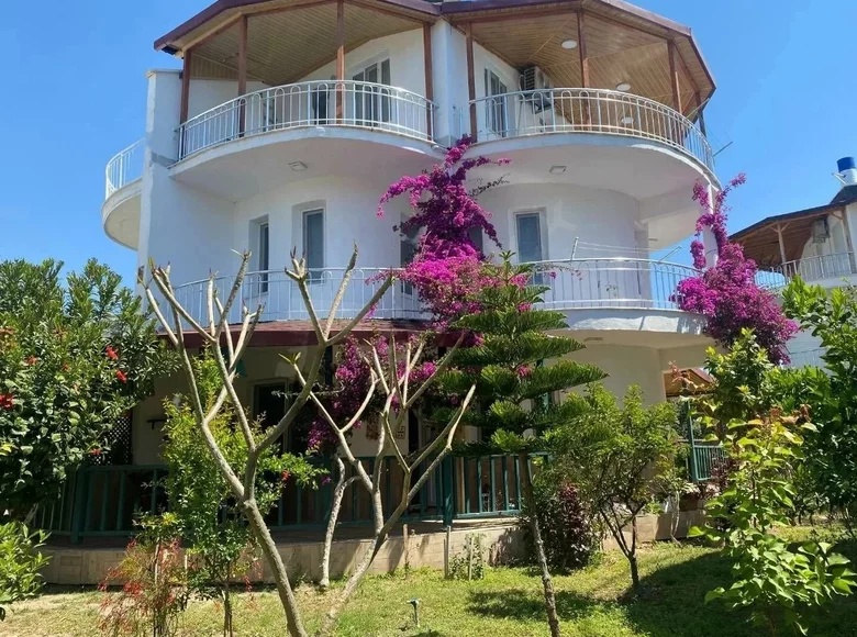 Villa de 4 habitaciones 130 m² Alanya, Turquía