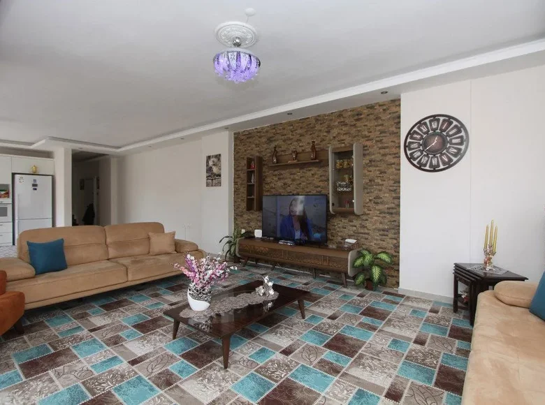 Apartamento 6 habitaciones  Tosmur, Turquía