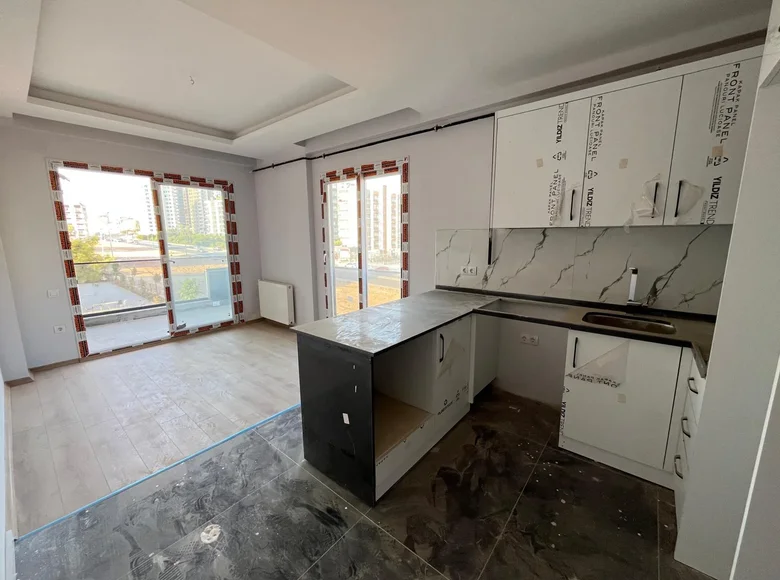 Квартира 2 комнаты 62 м² Mezitli, Турция