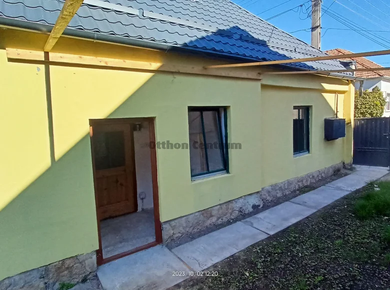 House 45 m² Papa, Hungary