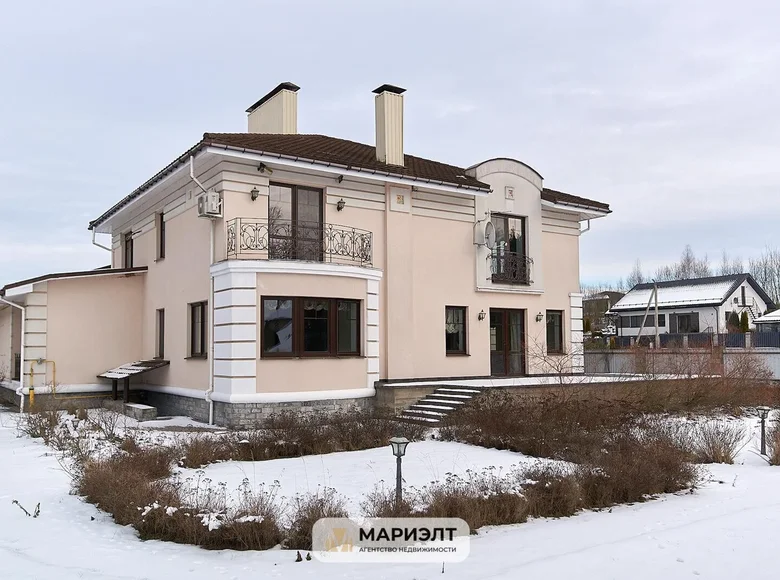 Maison 502 m² Baraulianski siel ski Saviet, Biélorussie