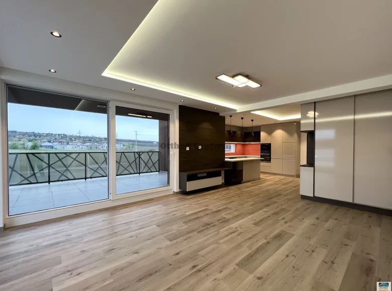 4 room apartment 94 m² Mogyorod, Hungary