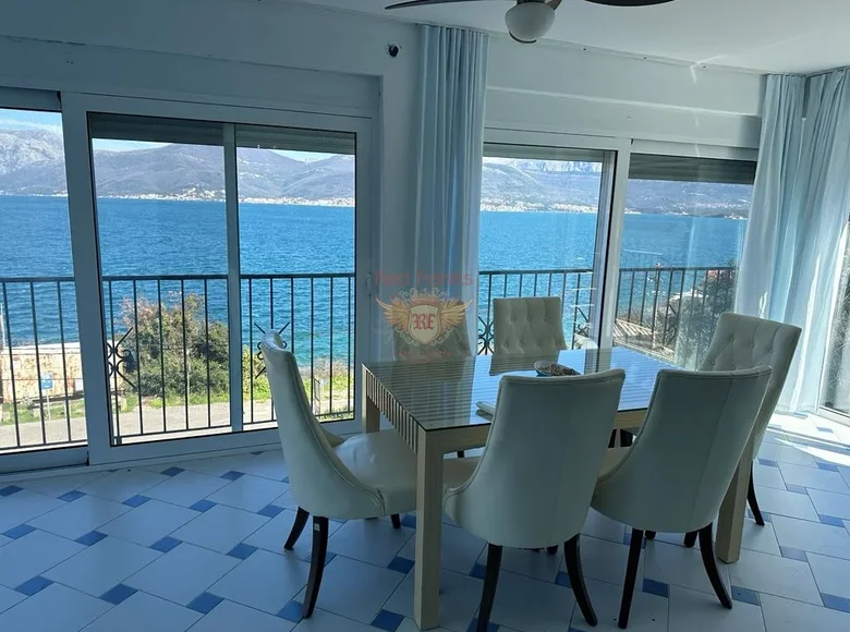 3 bedroom house 224 m² Krasici, Montenegro