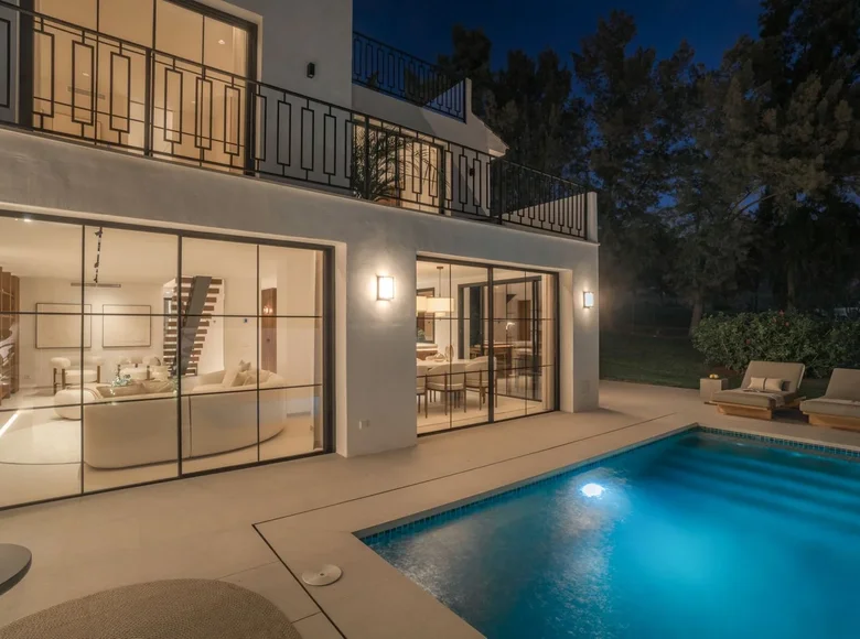 Casa 5 habitaciones 430 m² San Pedro Alcantara, Španjolska