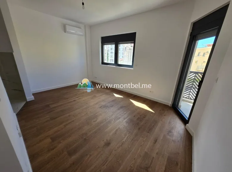 Квартира 1 спальня 41 м² Бар, Черногория