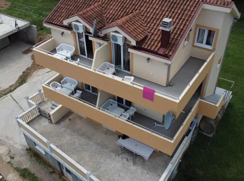 Casa 6 habitaciones 276 m² Baosici, Montenegro