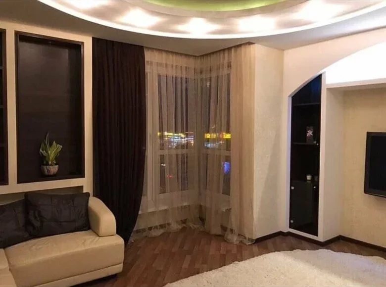 Квартира 2 комнаты 61 м² Минск, Беларусь