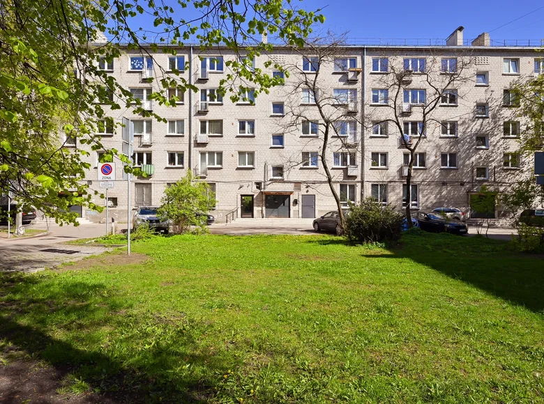 2 room apartment 44 m² Riga, Latvia