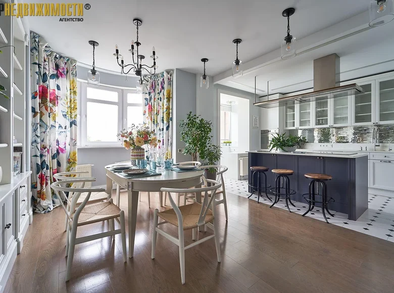 Appartement 3 chambres 94 m² Minsk, Bélarus