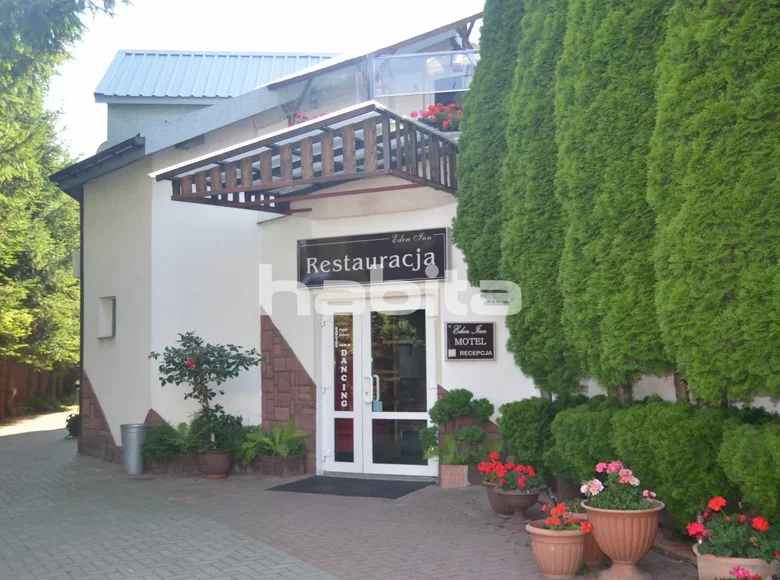 Hotel 1 250 m² Ploskie, Polen