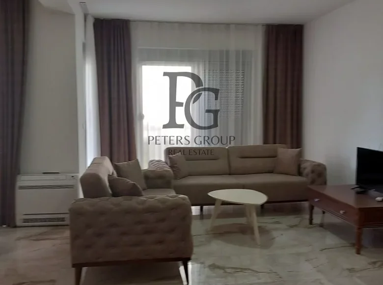 Apartamento 2 habitaciones  Tivat, Montenegro