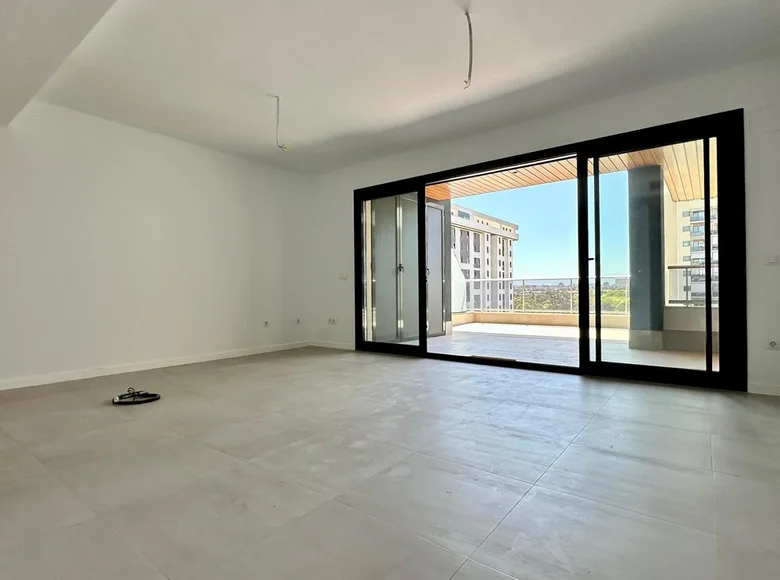 3 bedroom apartment  Alicante, Spain