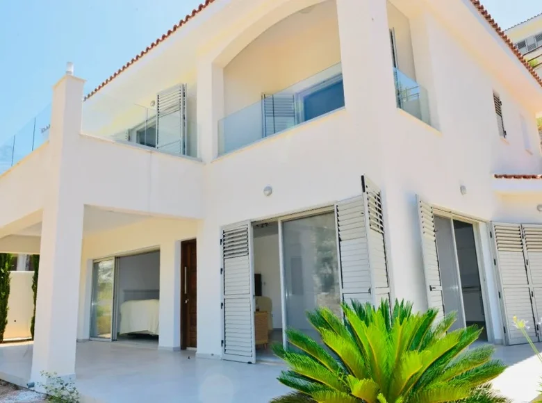 4 bedroom house 206 m² Kamares, Cyprus